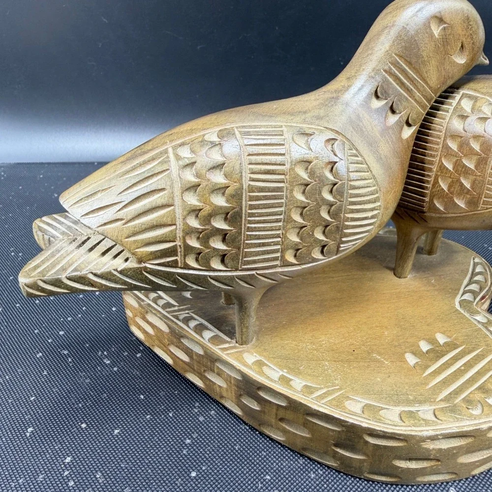 Hand Carved Wooden Love Birds Figurine Heart Base Folk Art Sculpture Brown VTG - Picture 6 of 13